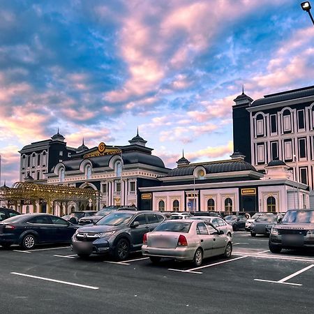 Goldeneye Hotel & Casino Svilengrad Exteriör bild The station building